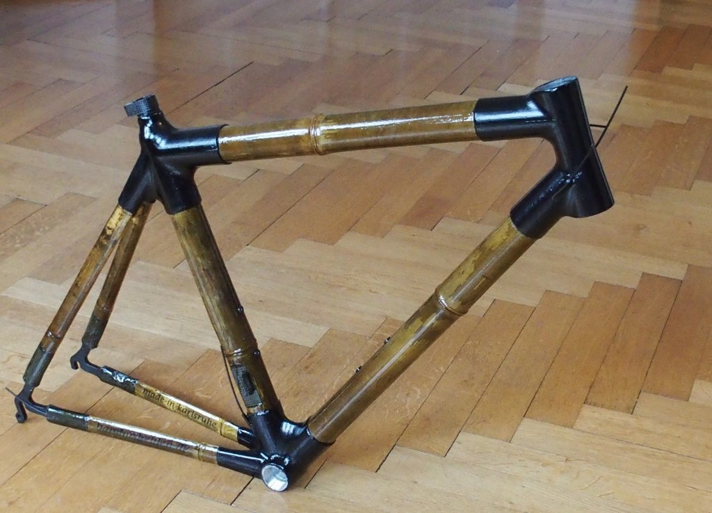 Rennrad Rahmen aus Bambus
